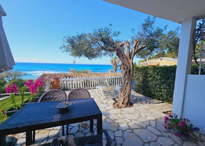 Corfu 24 גליפאדה